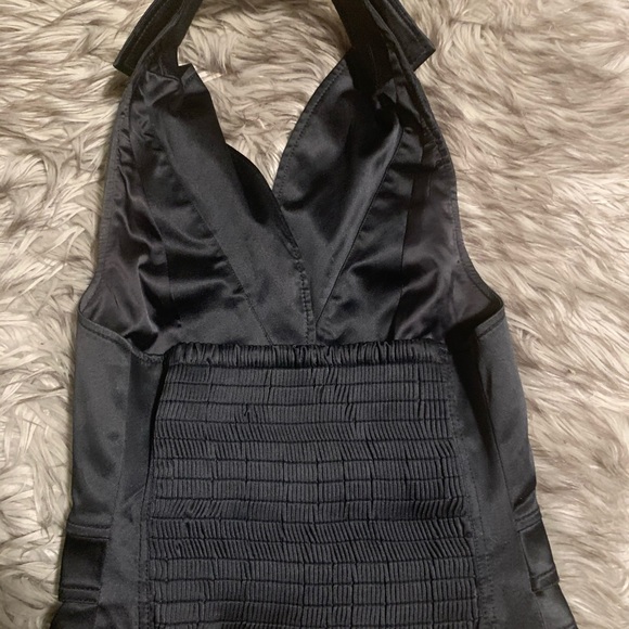 Black marciano top with gold hardware - Picture 3 of 8